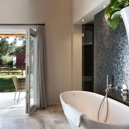 Garden Luxury Suites 2