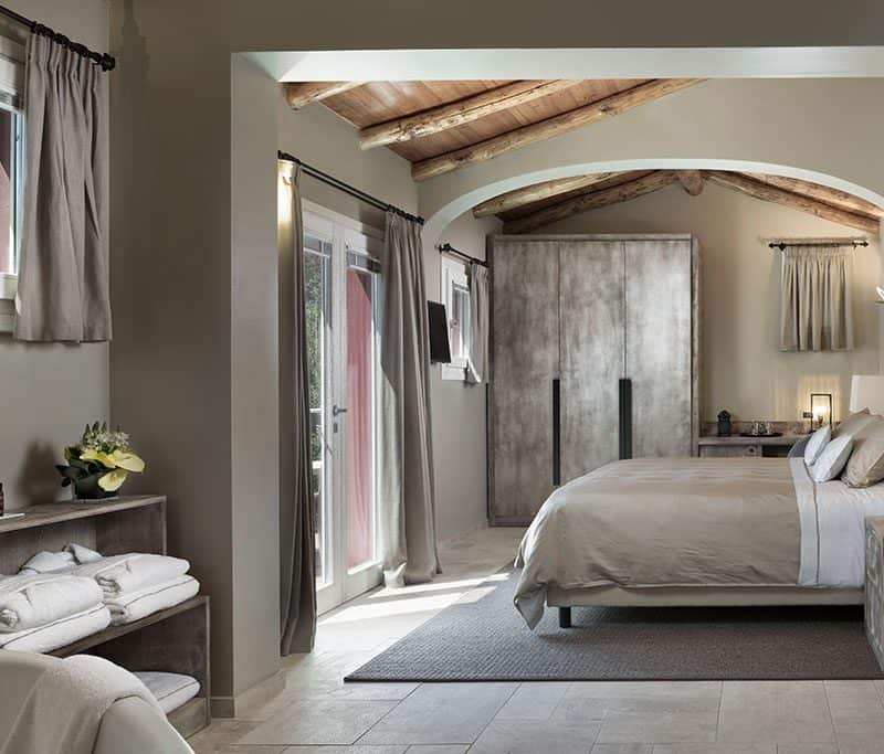 Camera Luxury Suites 1